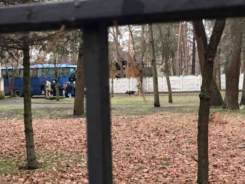 «Звільнено 73 українських заручники, які тривалий час незаконно утримувались на тимчасово окупованих територіях Донецької та Луганської областей», - Ірина Геращенко «Звільнено 73 українських заручники, які тривалий час незаконно утримувались на тимчасово окупованих територіях Донецької та Луганської областей», - Ірина Геращенко