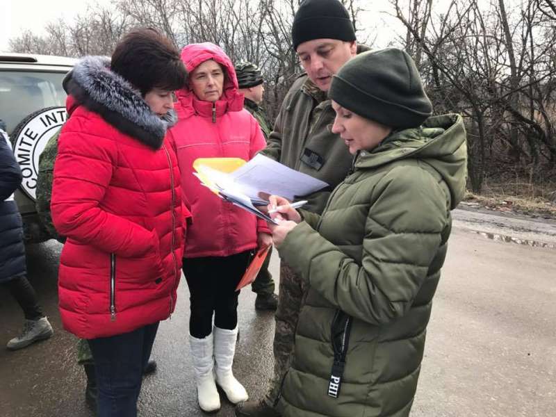 «Звільнено 73 українських заручники, які тривалий час незаконно утримувались на тимчасово окупованих територіях Донецької та Луганської областей», - Ірина Геращенко «Звільнено 73 українських заручники, які тривалий час незаконно утримувались на тимчасово окупованих територіях Донецької та Луганської областей», - Ірина Геращенко
