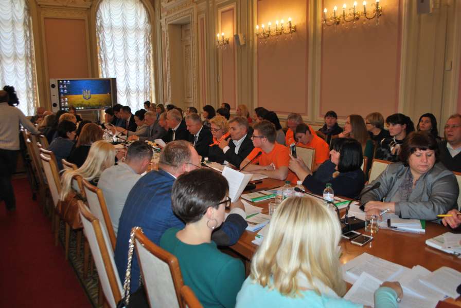 Комітет з питань сім'ї, молодіжної політики, спорту та туризму провів слухання, присвячені проблемам безпеки дітей Комітет з питань сім'ї, молодіжної політики, спорту та туризму провів слухання, присвячені проблемам безпеки дітей